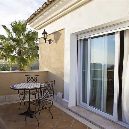 Santa Clara Golf Villa Marbella